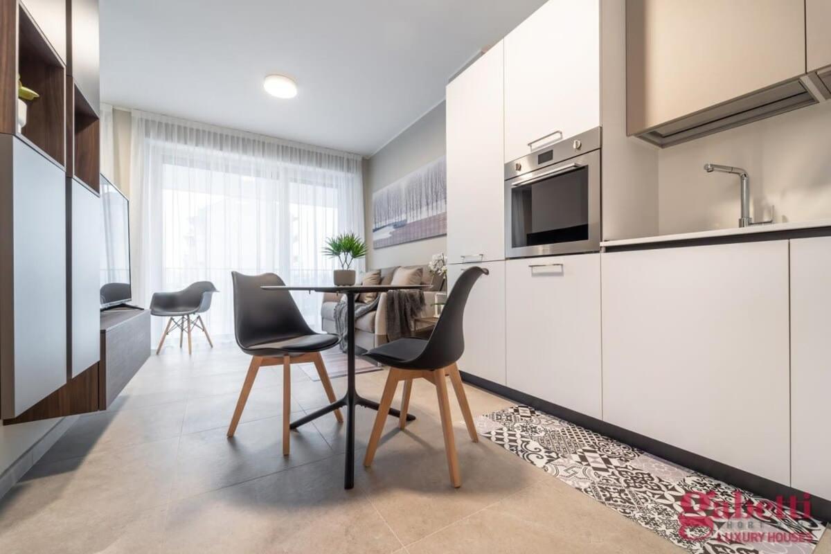 Stilicone 15 - Luxury Apt 3c *